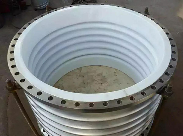 Tetrafluoride Expansion Joint with Steel Lining