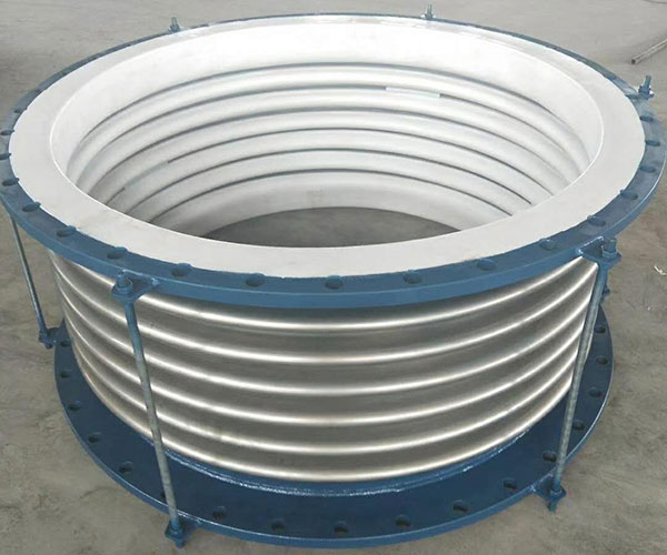 Tetrafluoride Expansion Joint with Steel Lining